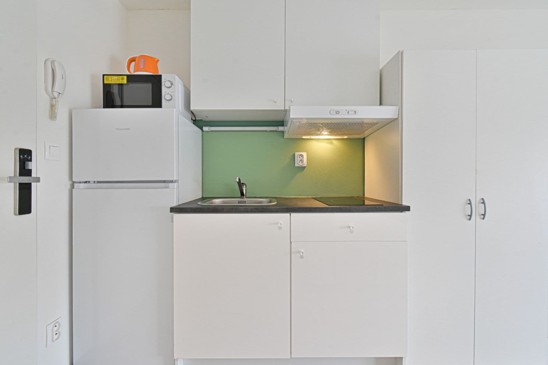 Studio flat to rent, 16 m², Hybešova, Brno, Jihomoravský Region Studio flat to rent, 16 m², Hybešova, Brno, Jihomoravský Region