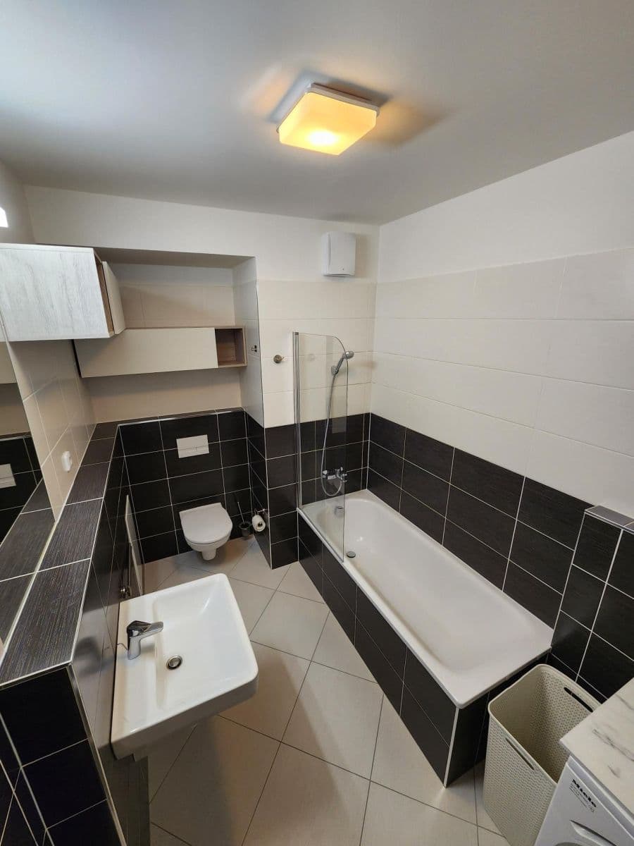 1 bedroom with open-plan kitchen flat to rent, 53 m², Klementova, Prague, Prague 1 bedroom with open-plan kitchen flat to rent, 53 m², Klementova, Prague, Prague