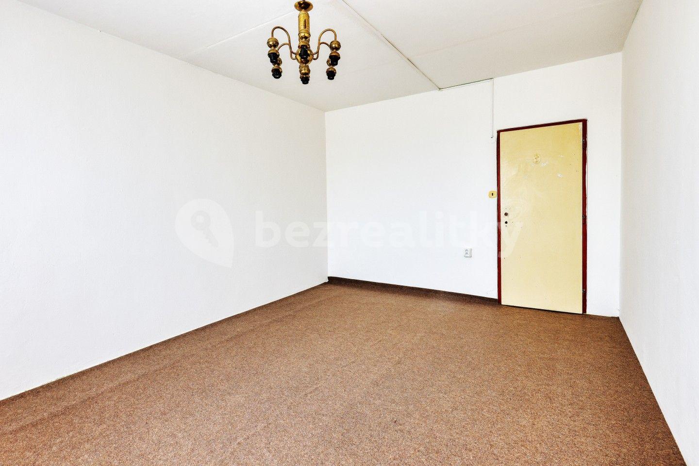 2 bedroom flat for sale, 68 m², Rovná, Karlovarský Region