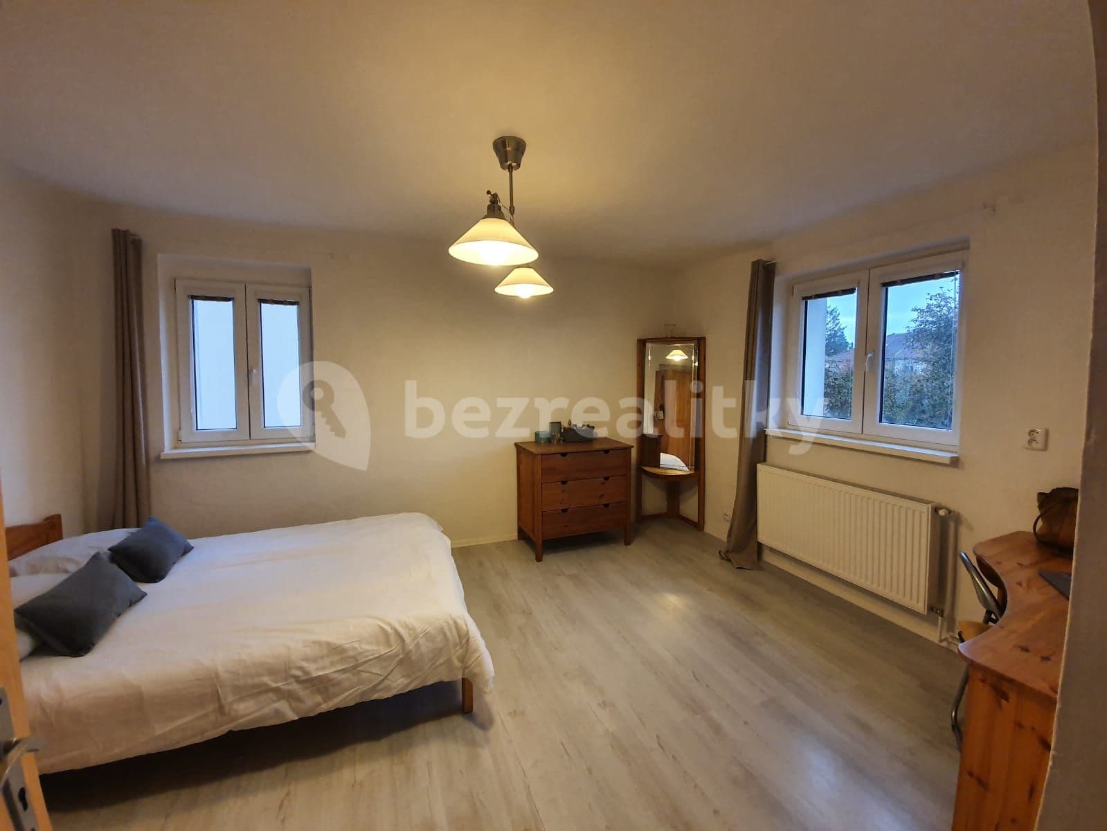 2 bedroom flat to rent, 65 m², Vysokoškolská, Prague, Prague 2 bedroom flat to rent, 65 m², Vysokoškolská, Prague, Prague