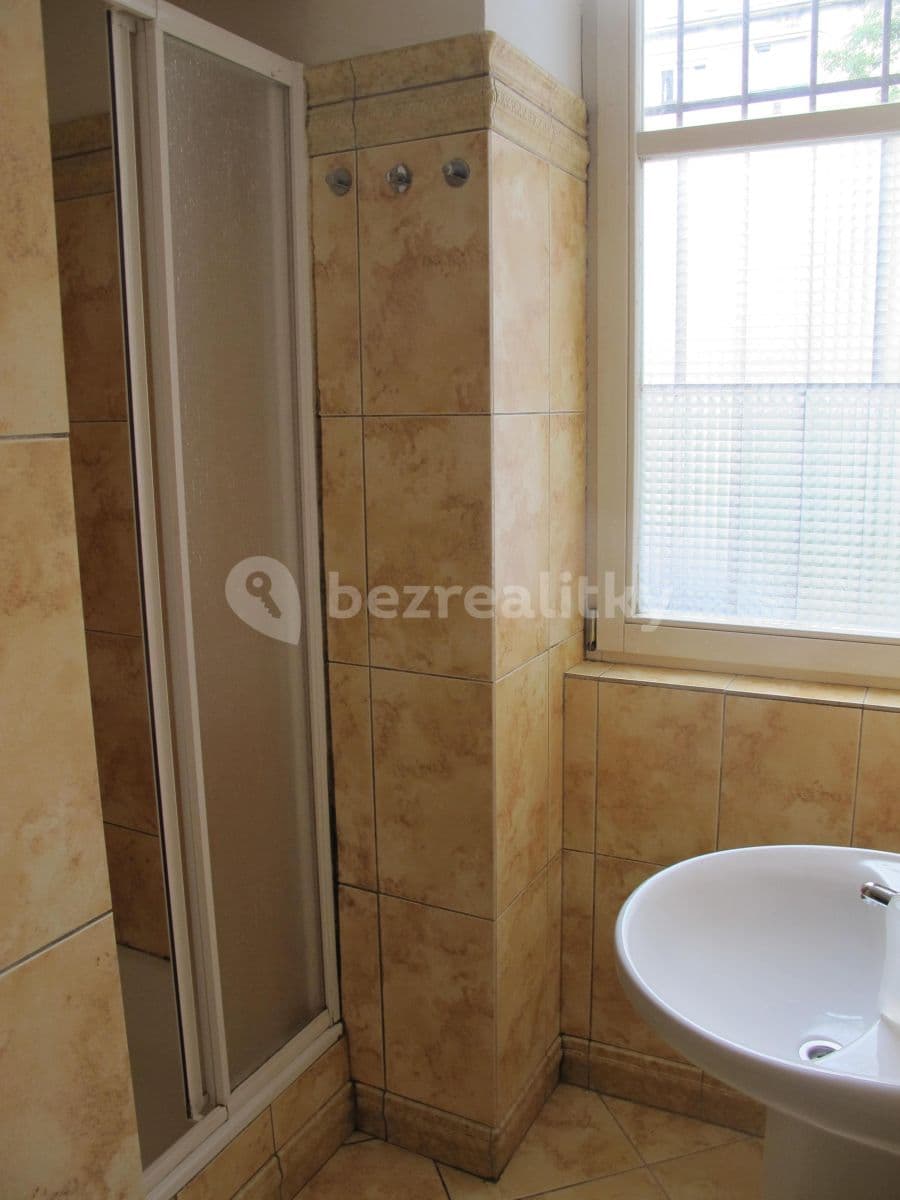 Studio flat to rent, 26 m², Na Veselí, Prague, Prague Studio flat to rent, 26 m², Na Veselí, Prague, Prague