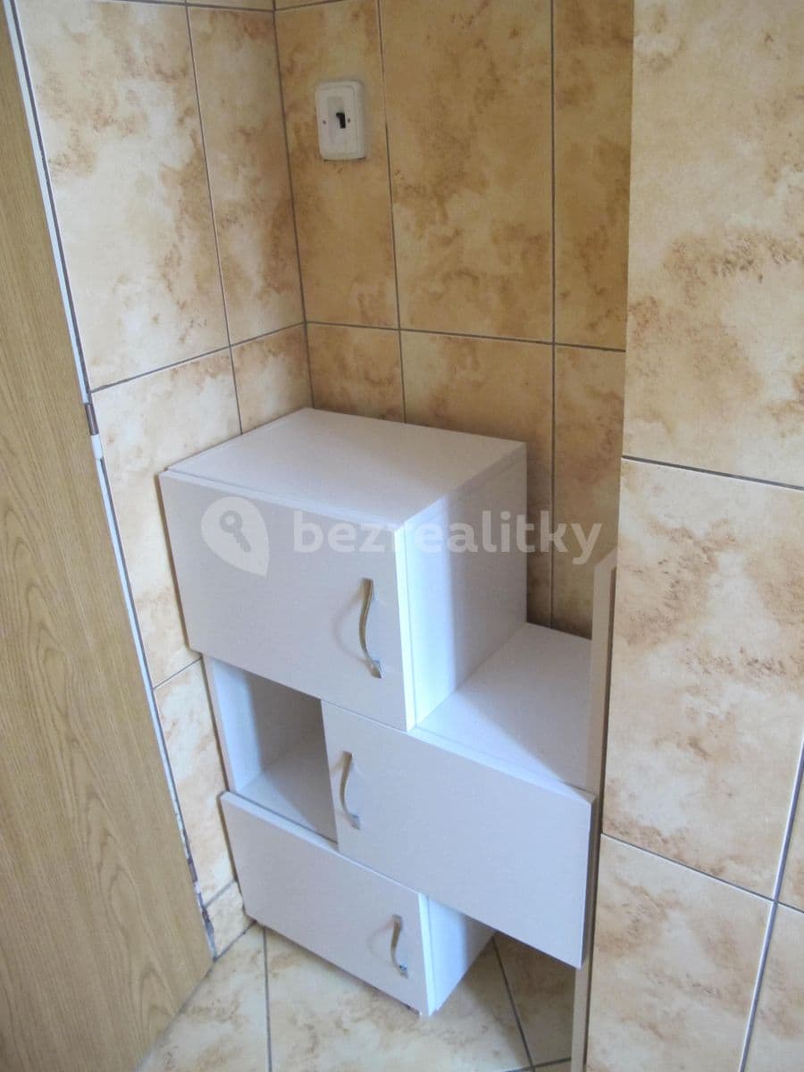 Studio flat to rent, 26 m², Na Veselí, Prague, Prague Studio flat to rent, 26 m², Na Veselí, Prague, Prague