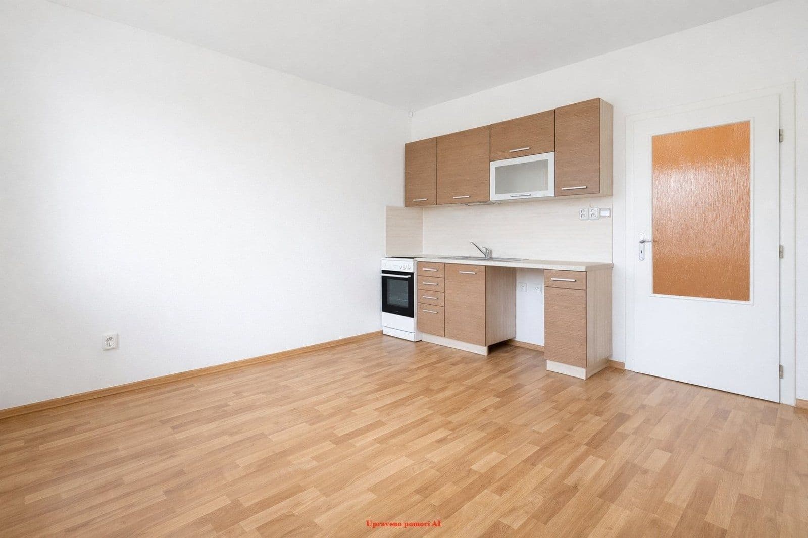 Studio flat to rent, 35 m², Slovenská, Karviná, Moravskoslezský Region Studio flat to rent, 35 m², Slovenská, Karviná, Moravskoslezský Region