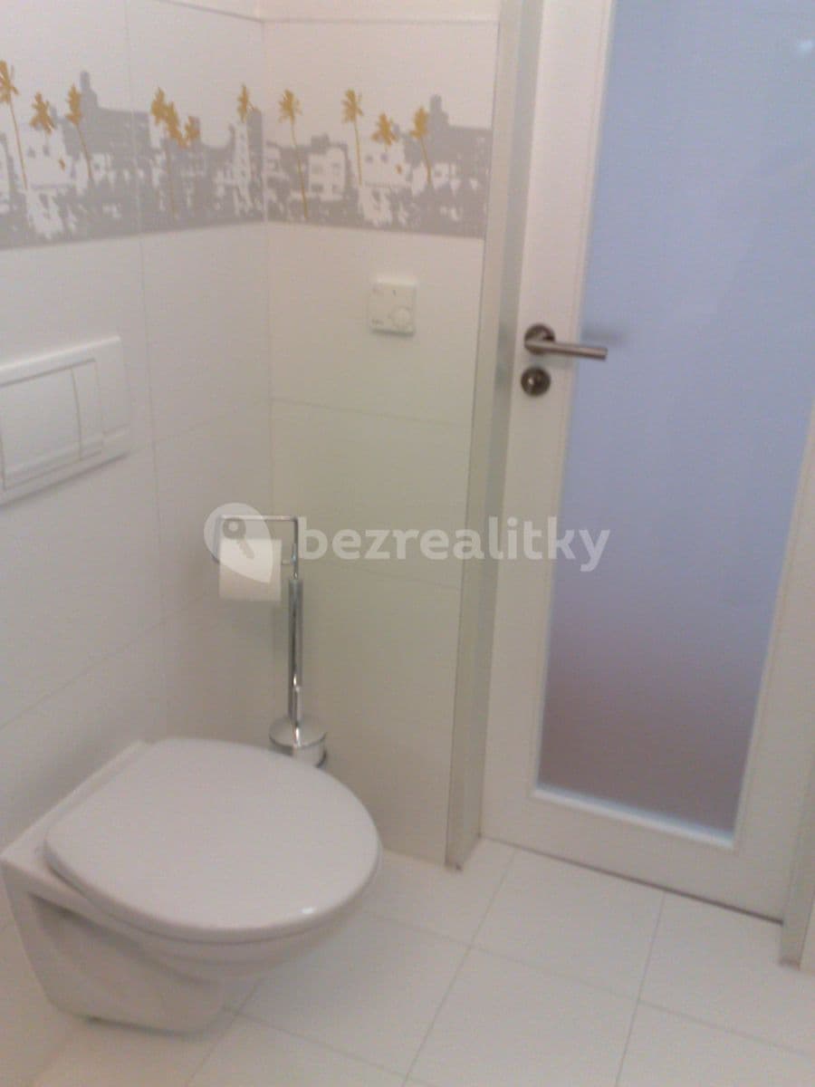 2 bedroom flat to rent, 45 m², Molákova, Prague, Prague 2 bedroom flat to rent, 45 m², Molákova, Prague, Prague