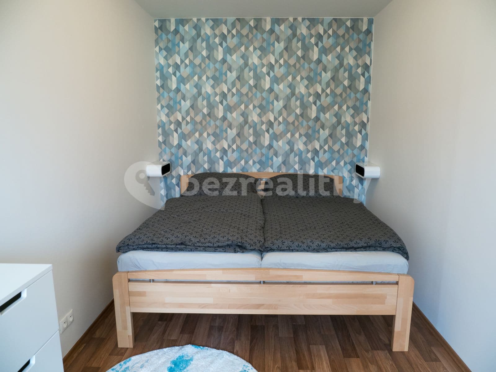 1 bedroom with open-plan kitchen flat to rent, 43 m², Tkalcovská, Brno, Jihomoravský Region 1 bedroom with open-plan kitchen flat to rent, 43 m², Tkalcovská, Brno, Jihomoravský Region