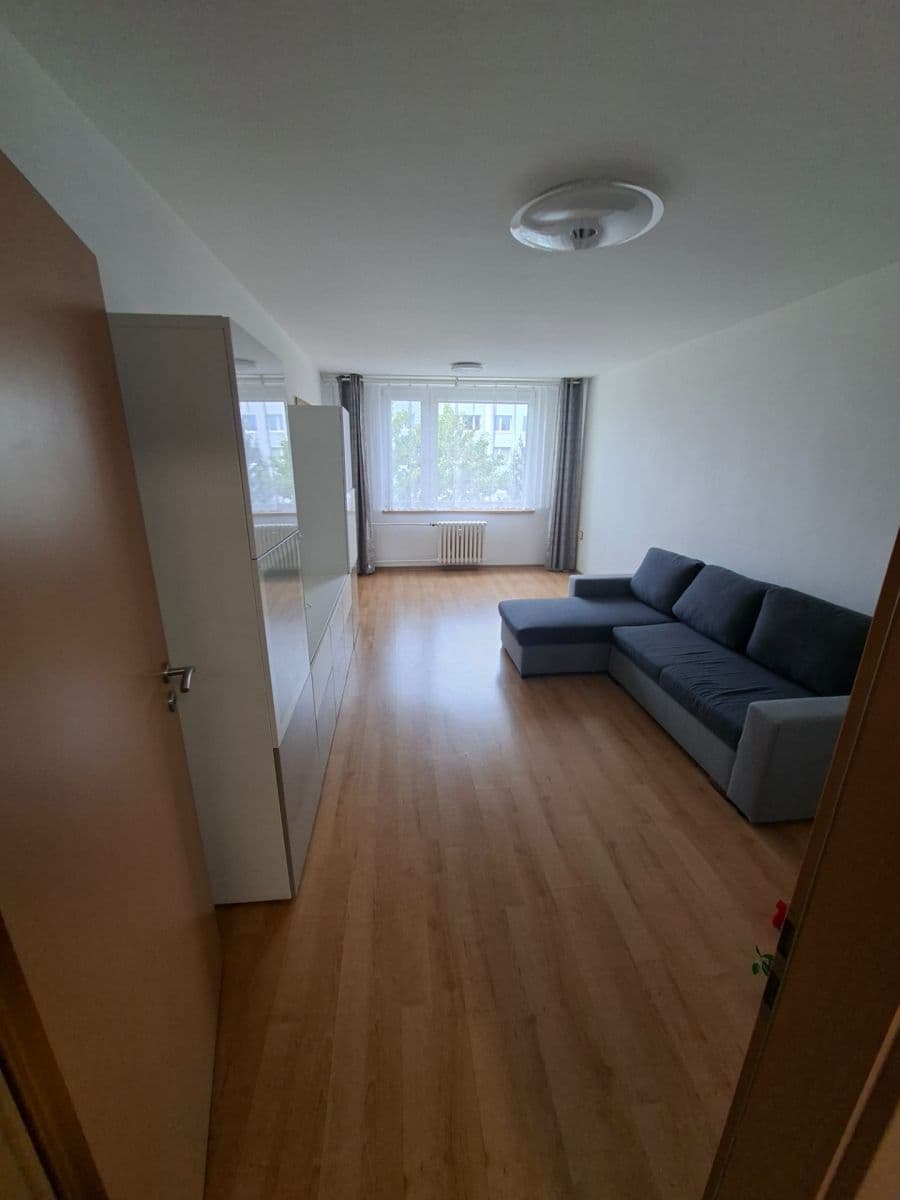 3 bedroom flat to rent, 71 m², Na Vyhaslém, Kladno, Středočeský Region 3 bedroom flat to rent, 71 m², Na Vyhaslém, Kladno, Středočeský Region