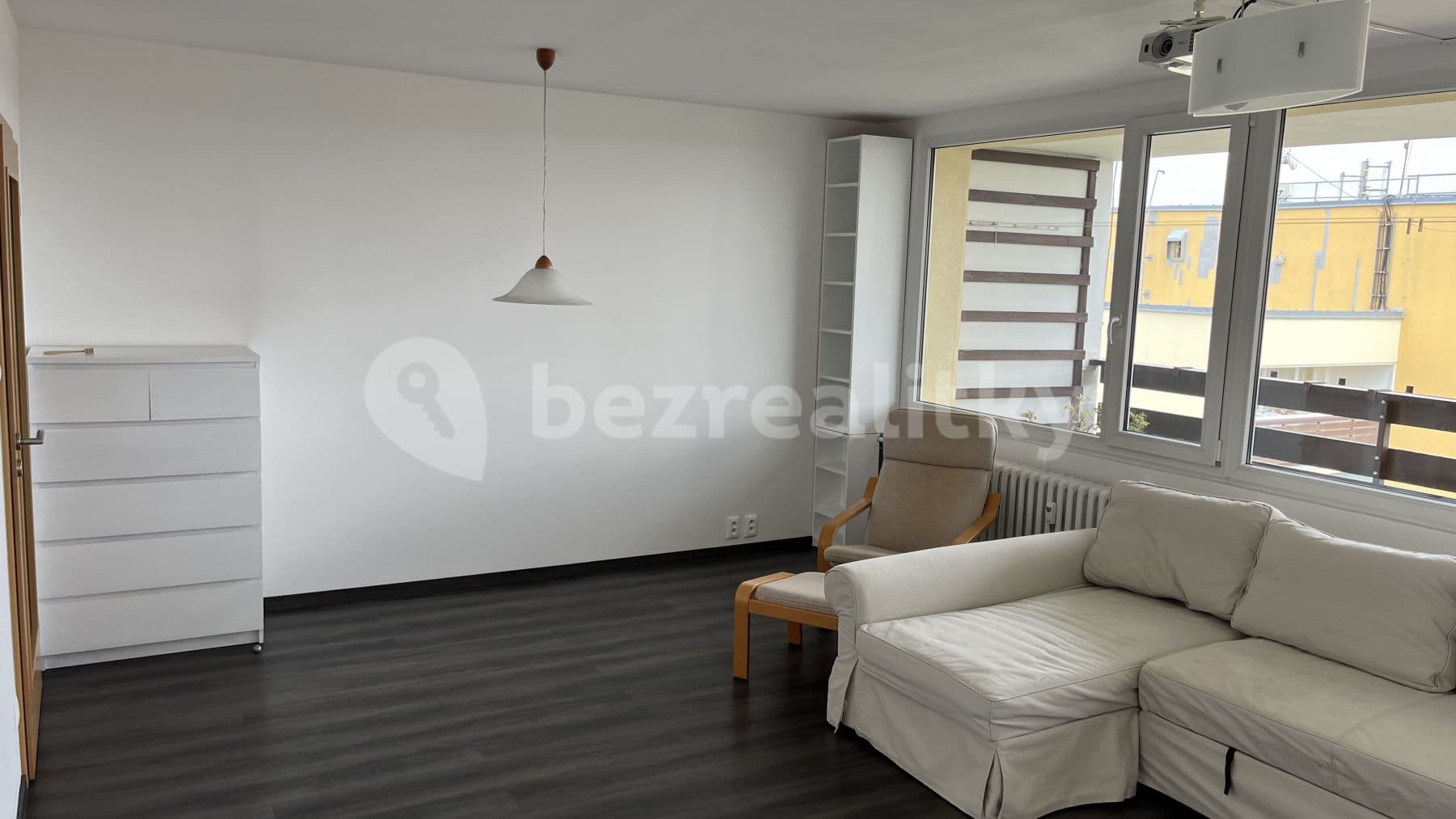 3 bedroom flat to rent, 73 m², Pod Altánem, Prague, Prague 3 bedroom flat to rent, 73 m², Pod Altánem, Prague, Prague