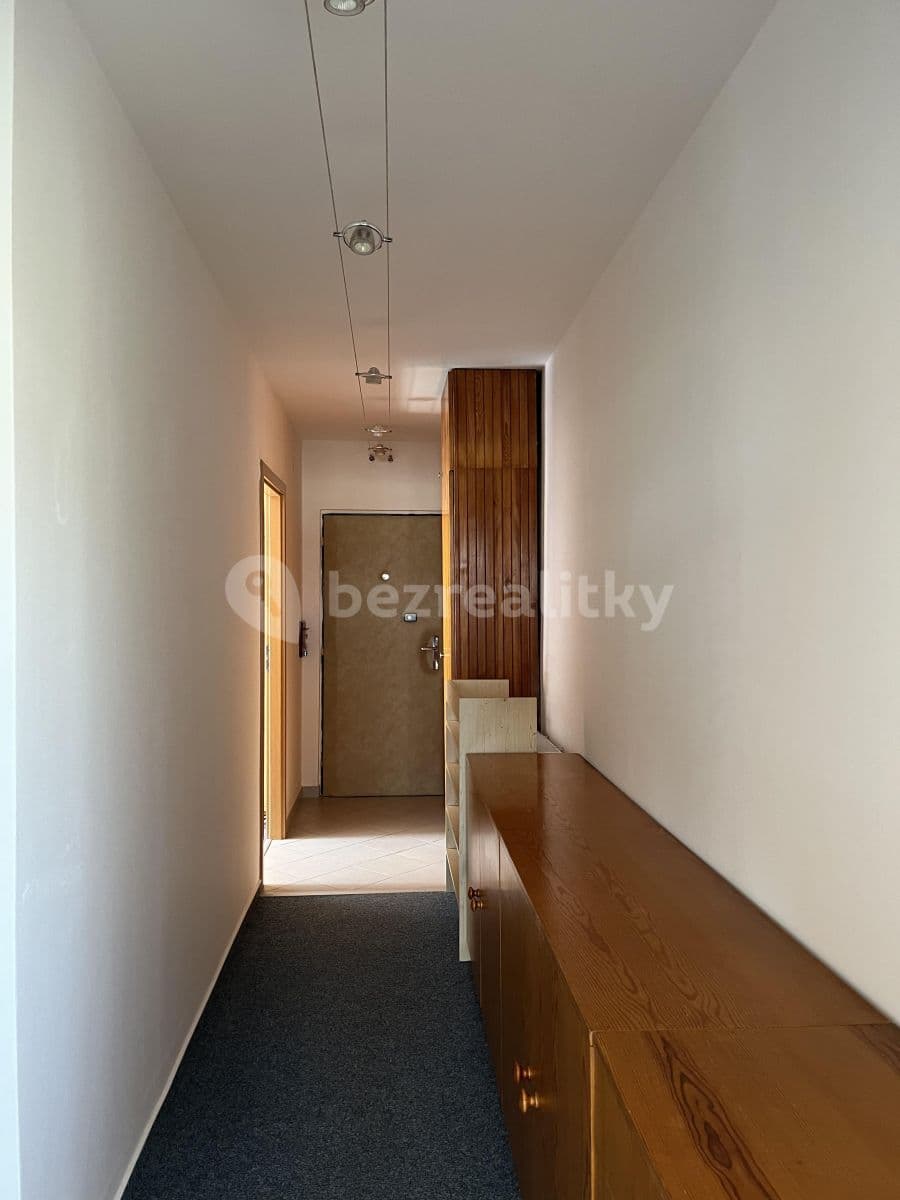 3 bedroom flat to rent, 73 m², Pod Altánem, Prague, Prague 3 bedroom flat to rent, 73 m², Pod Altánem, Prague, Prague