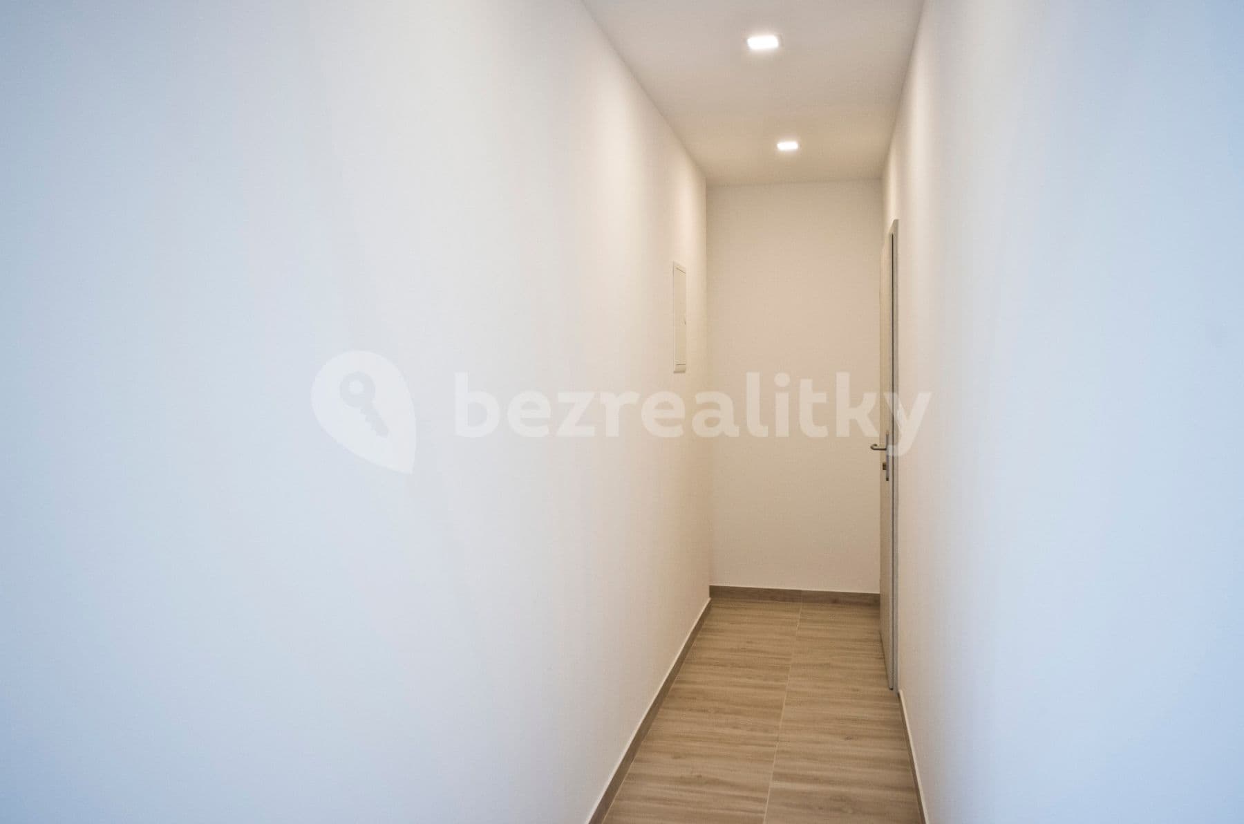 1 bedroom flat to rent, 27 m², 4. května, Želechovice nad Dřevnicí, Zlínský Region 1 bedroom flat to rent, 27 m², 4. května, Želechovice nad Dřevnicí, Zlínský Region