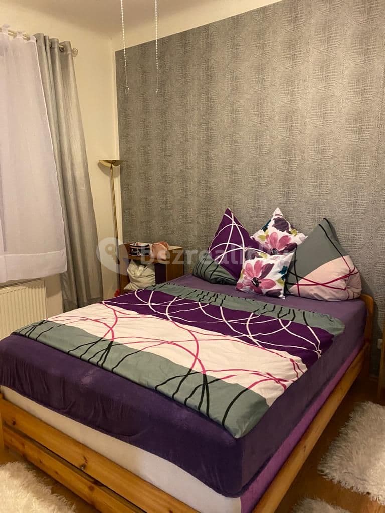 2 bedroom with open-plan kitchen flat to rent, 80 m², Koterovská, Plzeň, Plzeňský Region 2 bedroom with open-plan kitchen flat to rent, 80 m², Koterovská, Plzeň, Plzeňský Region