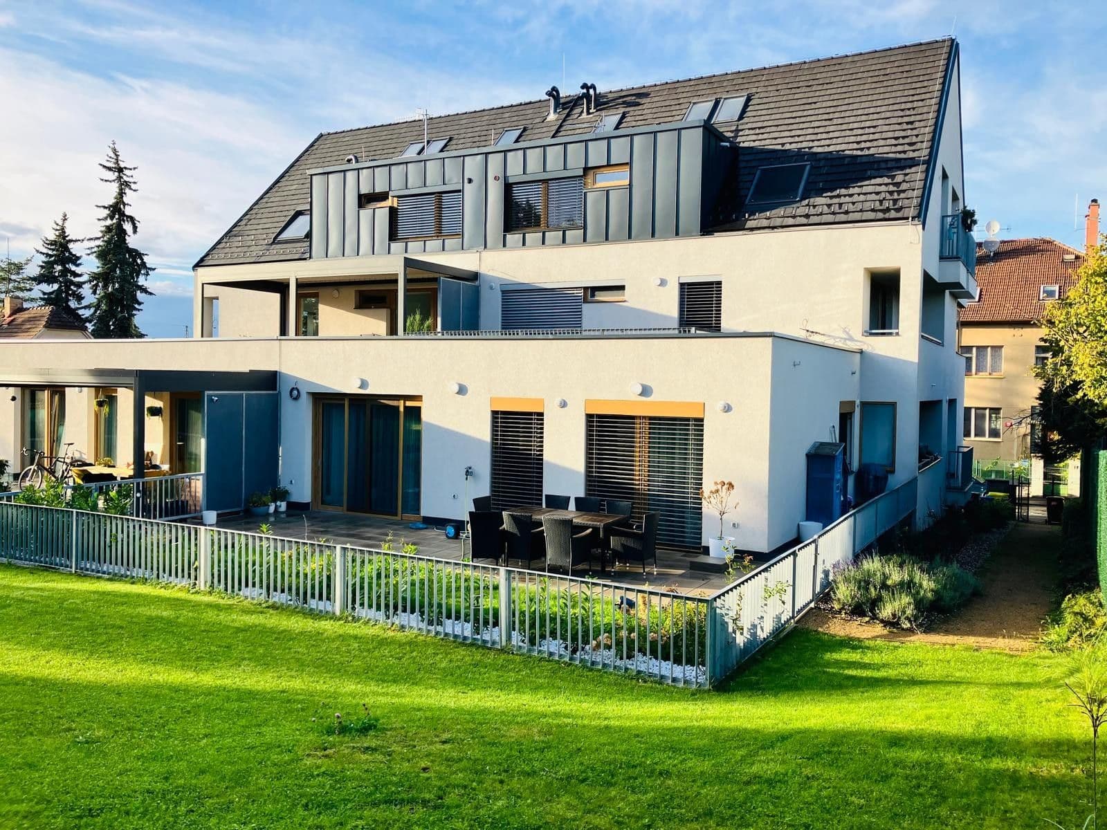 1 bedroom with open-plan kitchen flat to rent, 45 m², Třešňová, Prague, Prague 1 bedroom with open-plan kitchen flat to rent, 45 m², Třešňová, Prague, Prague