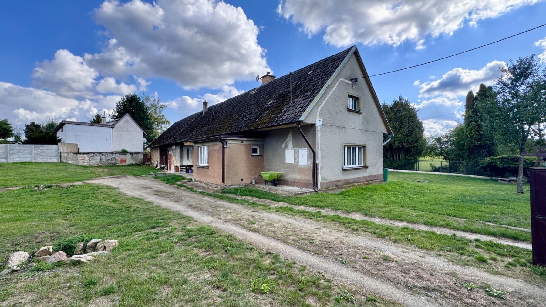 house to rent, 100 m², Slověnice, Středočeský Region house to rent, 100 m², Slověnice, Středočeský Region