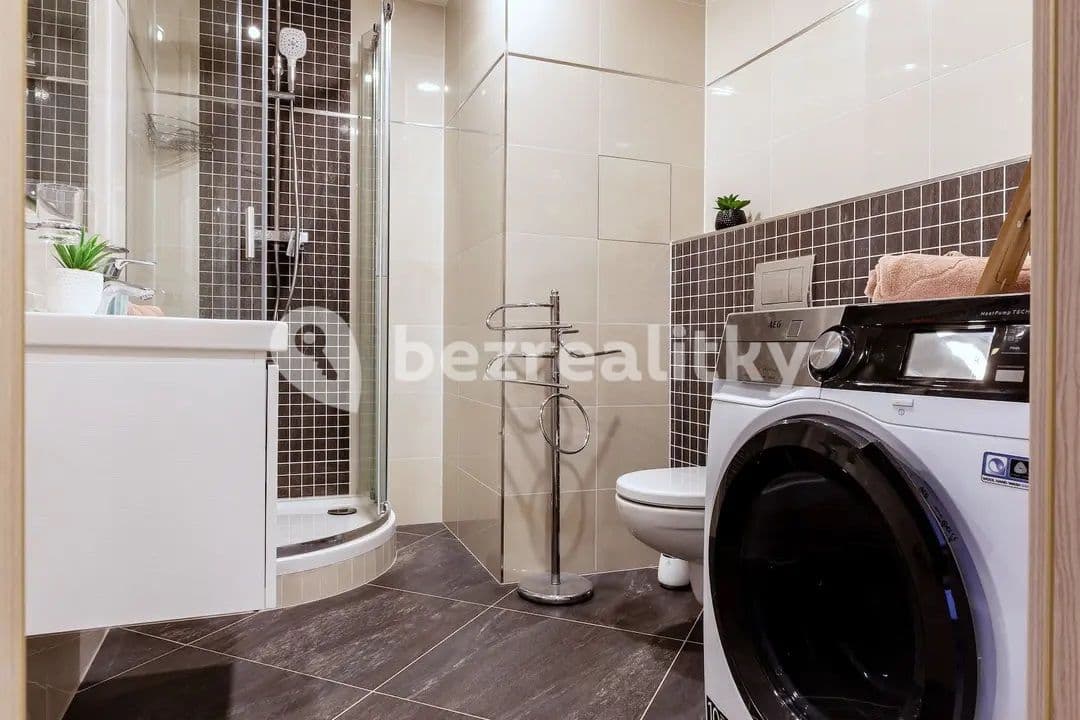 Studio flat to rent, 40 m², Do Zahrádek Ⅰ, Prague, Prague Studio flat to rent, 40 m², Do Zahrádek Ⅰ, Prague, Prague