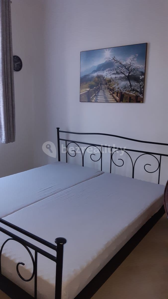 1 bedroom flat to rent, 44 m², Slivenecká, Prague, Prague 1 bedroom flat to rent, 44 m², Slivenecká, Prague, Prague