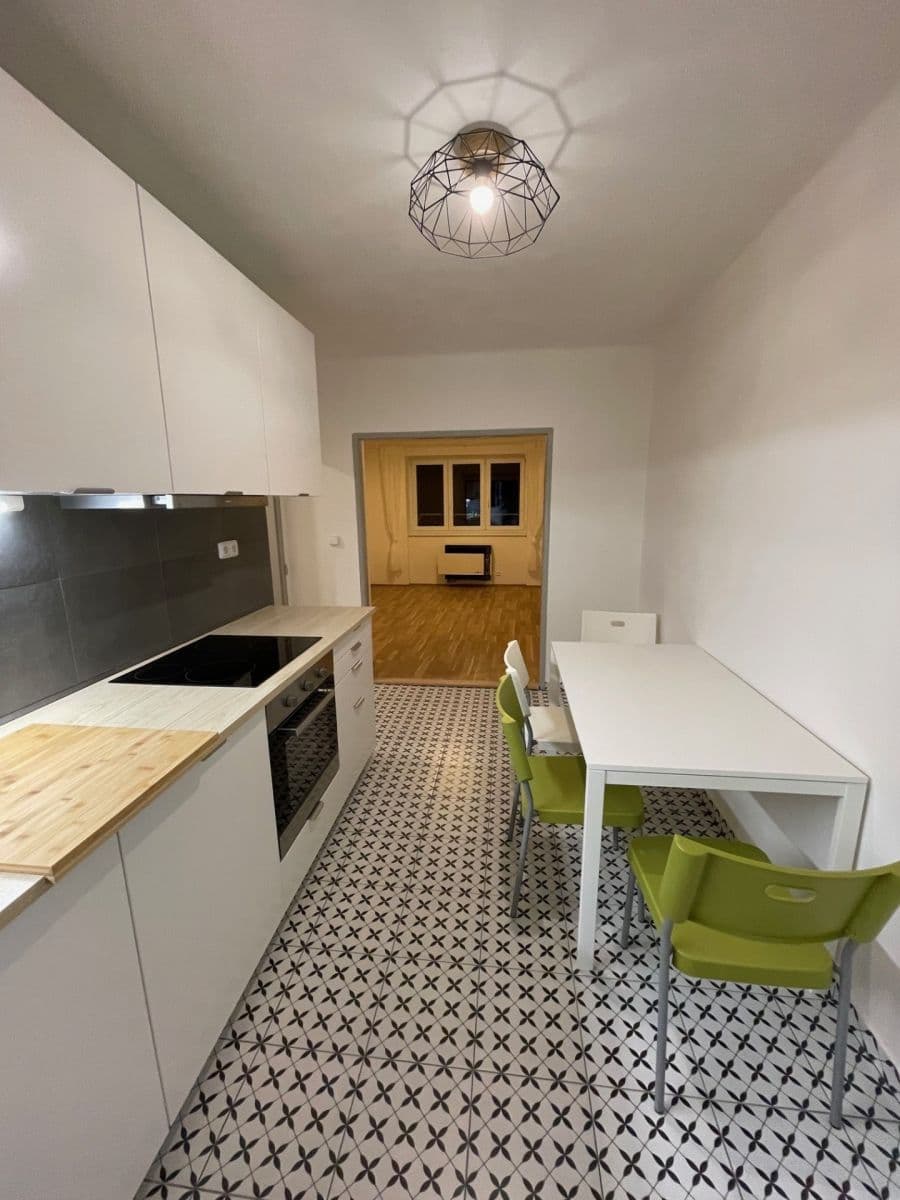 2 bedroom flat to rent, 51 m², Dašická, Pardubice, Pardubický Region 2 bedroom flat to rent, 51 m², Dašická, Pardubice, Pardubický Region