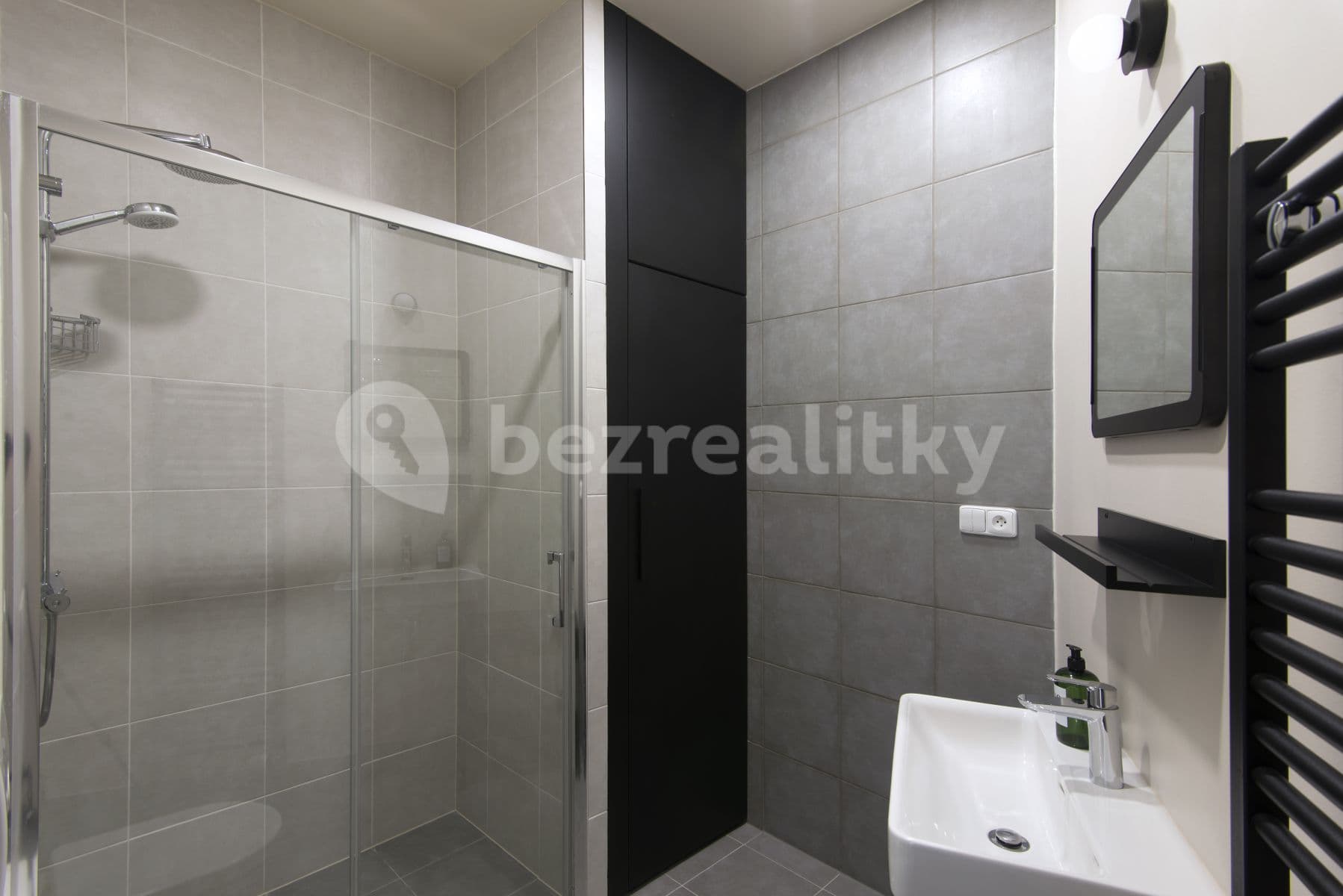 1 bedroom with open-plan kitchen flat to rent, 54 m², Jagellonská, Prague, Prague 1 bedroom with open-plan kitchen flat to rent, 54 m², Jagellonská, Prague, Prague