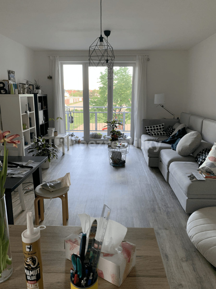 2 bedroom with open-plan kitchen flat to rent, 85 m², Štefánikova, Kralupy nad Vltavou, Středočeský Region 2 bedroom with open-plan kitchen flat to rent, 85 m², Štefánikova, Kralupy nad Vltavou, Středočeský Region