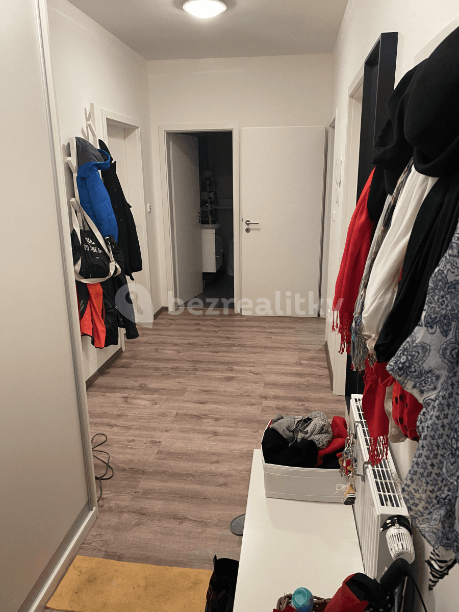 2 bedroom with open-plan kitchen flat to rent, 85 m², Štefánikova, Kralupy nad Vltavou, Středočeský Region 2 bedroom with open-plan kitchen flat to rent, 85 m², Štefánikova, Kralupy nad Vltavou, Středočeský Region