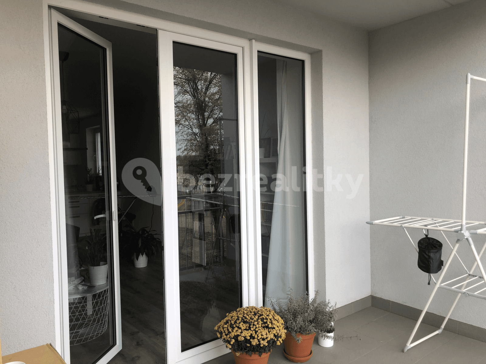 2 bedroom with open-plan kitchen flat to rent, 85 m², Štefánikova, Kralupy nad Vltavou, Středočeský Region 2 bedroom with open-plan kitchen flat to rent, 85 m², Štefánikova, Kralupy nad Vltavou, Středočeský Region