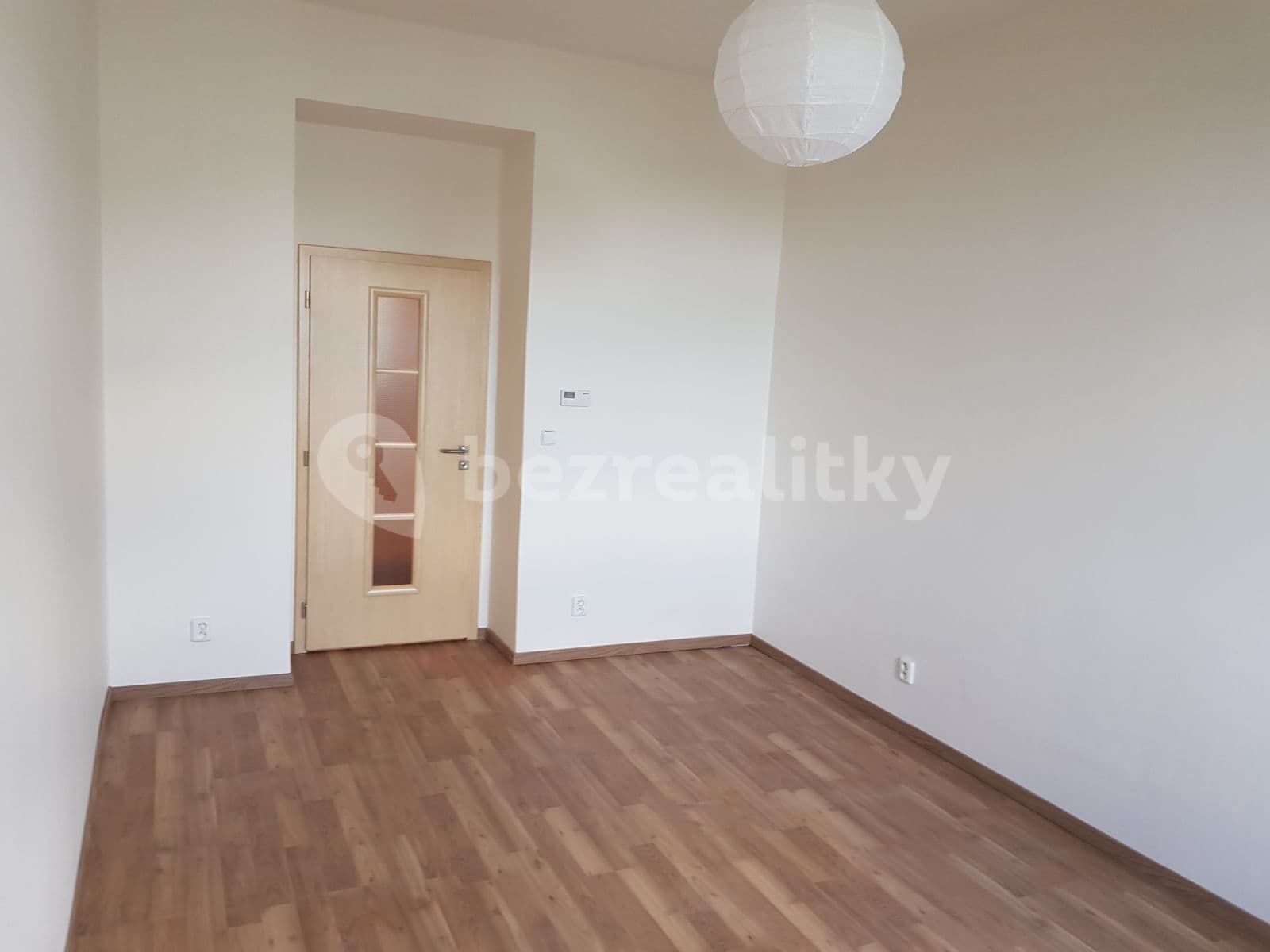 1 bedroom with open-plan kitchen flat to rent, 40 m², U Vinohradské nemocnice, Prague, Prague 1 bedroom with open-plan kitchen flat to rent, 40 m², U Vinohradské nemocnice, Prague, Prague