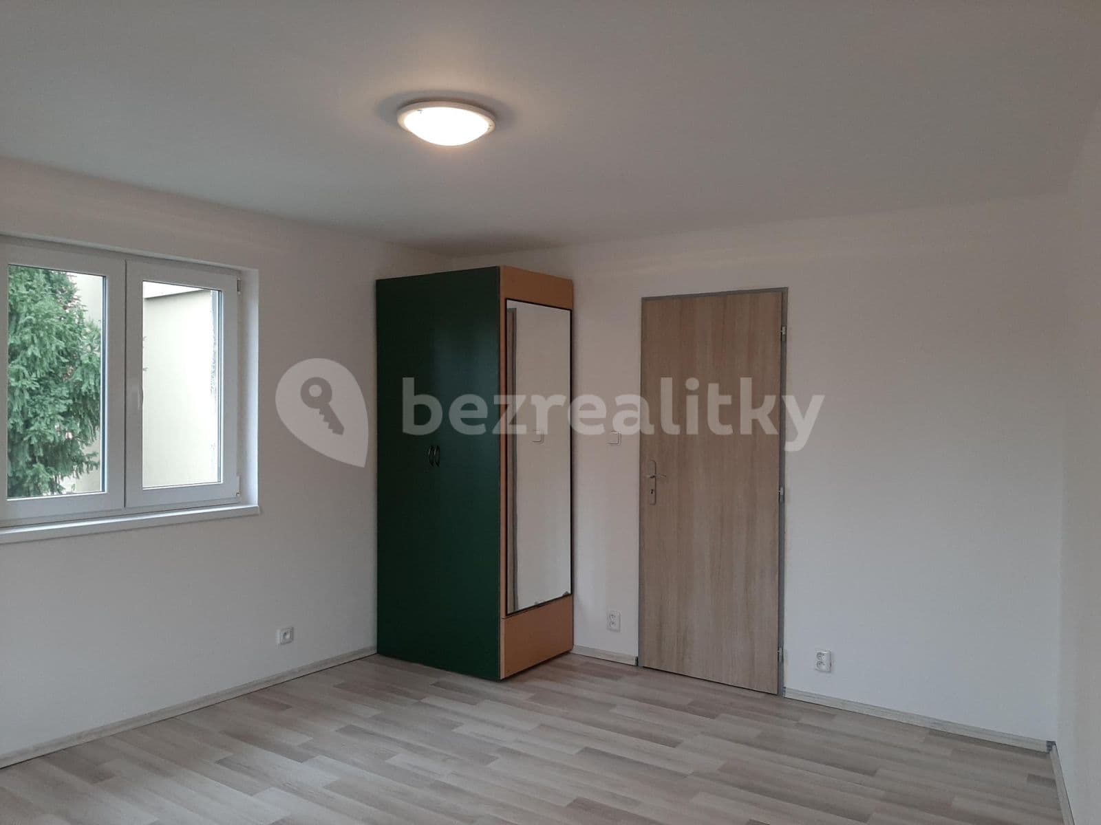 1 bedroom with open-plan kitchen flat to rent, 45 m², Krále Jiřího, Český Brod, Středočeský Region 1 bedroom with open-plan kitchen flat to rent, 45 m², Krále Jiřího, Český Brod, Středočeský Region