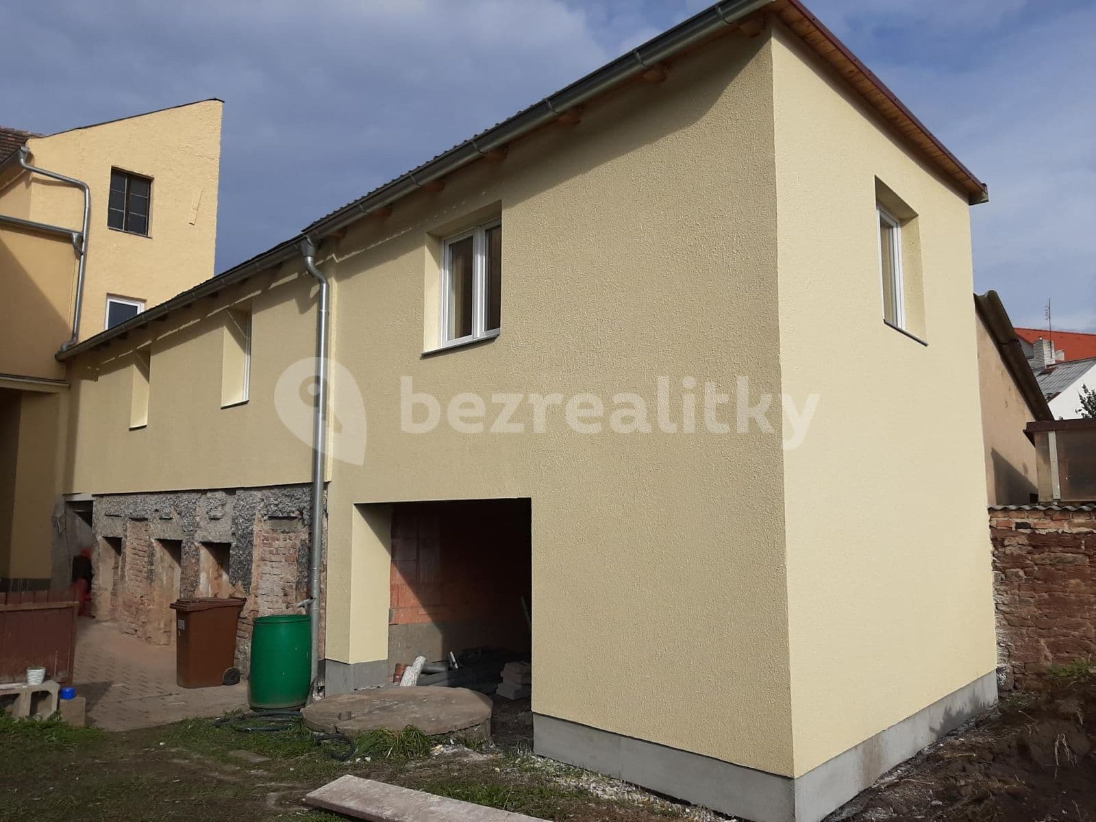 1 bedroom with open-plan kitchen flat to rent, 45 m², Krále Jiřího, Český Brod, Středočeský Region 1 bedroom with open-plan kitchen flat to rent, 45 m², Krále Jiřího, Český Brod, Středočeský Region