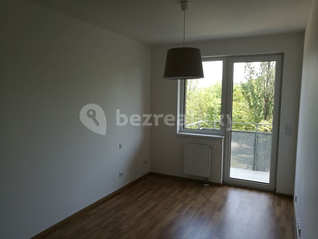 1 bedroom with open-plan kitchen flat to rent, 63 m², Zvěřinova, Prague, Prague 1 bedroom with open-plan kitchen flat to rent, 63 m², Zvěřinova, Prague, Prague