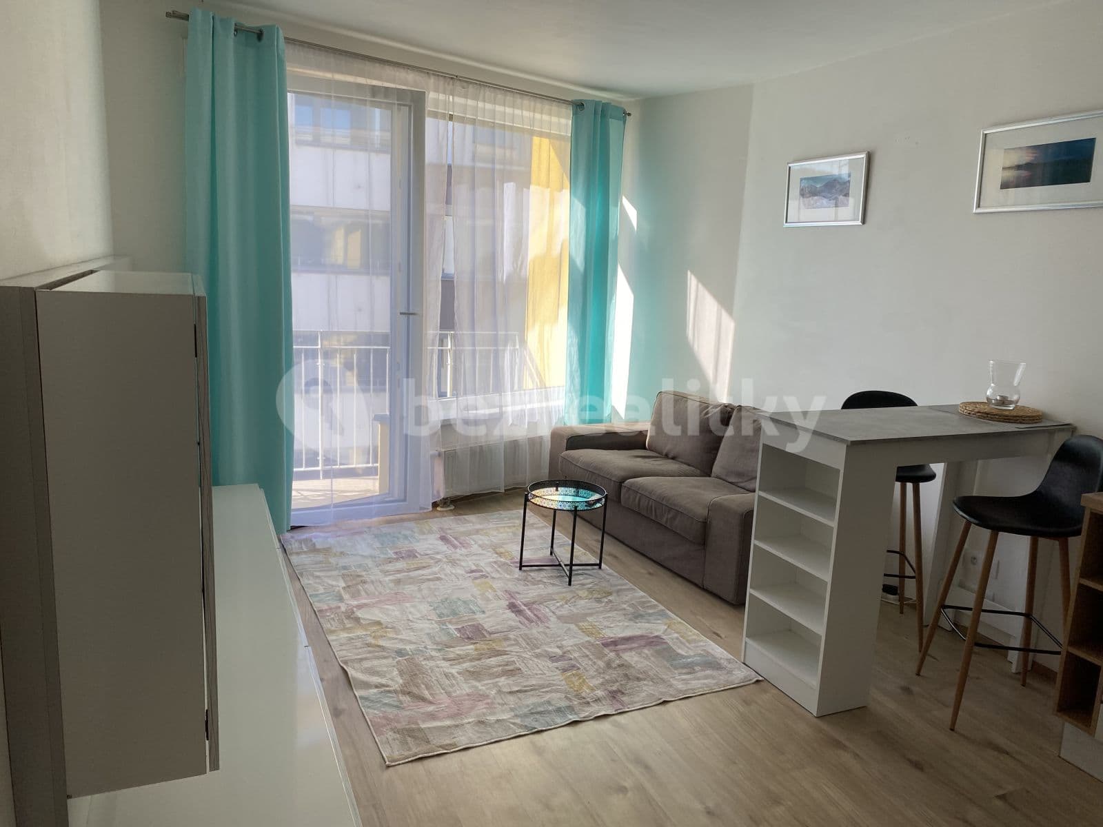 1 bedroom with open-plan kitchen flat to rent, 44 m², Šífařská, Prague, Prague 1 bedroom with open-plan kitchen flat to rent, 44 m², Šífařská, Prague, Prague