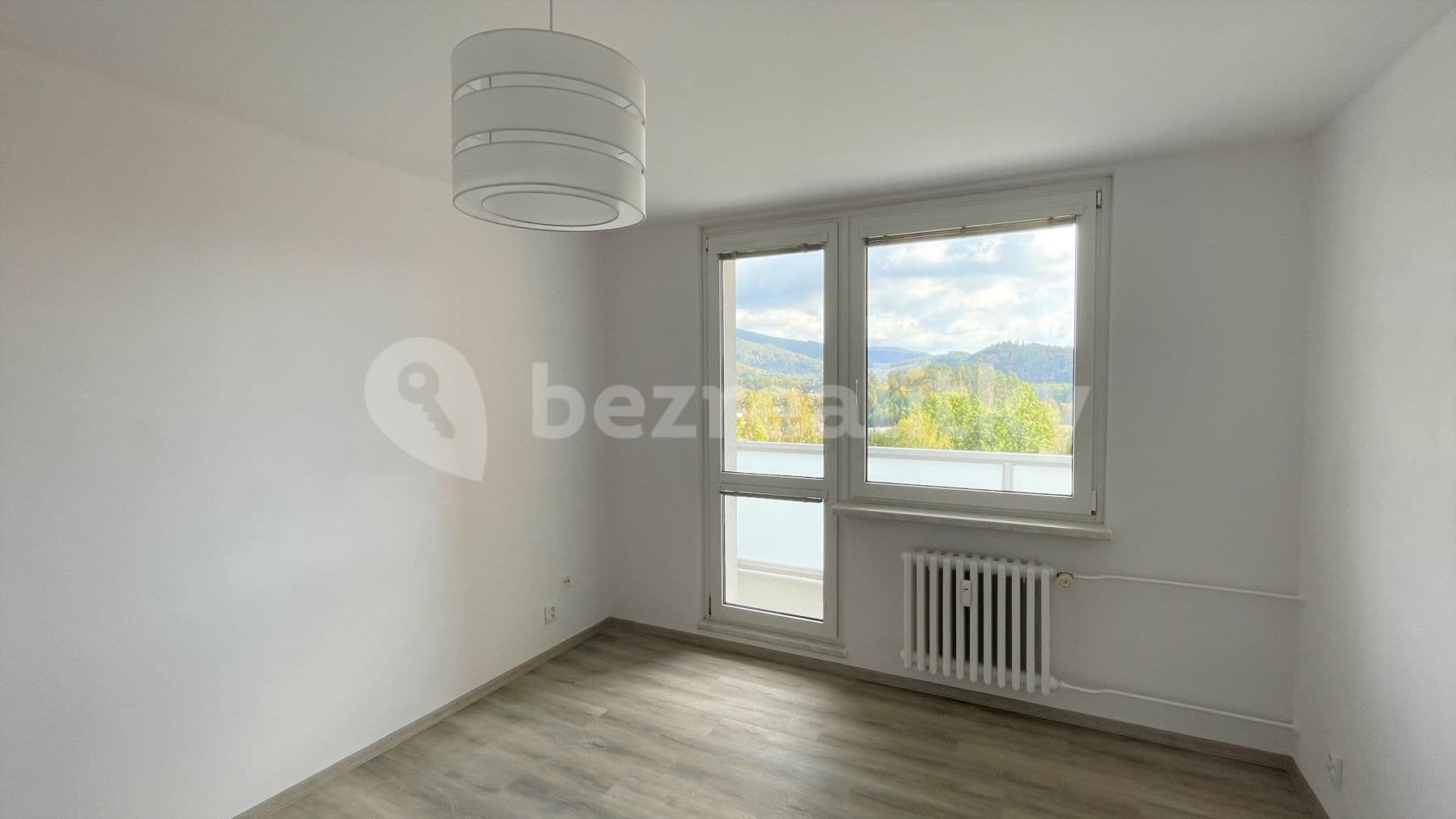 3 bedroom flat to rent, 61 m², Horská, Rožnov pod Radhoštěm, Zlínský Region 3 bedroom flat to rent, 61 m², Horská, Rožnov pod Radhoštěm, Zlínský Region