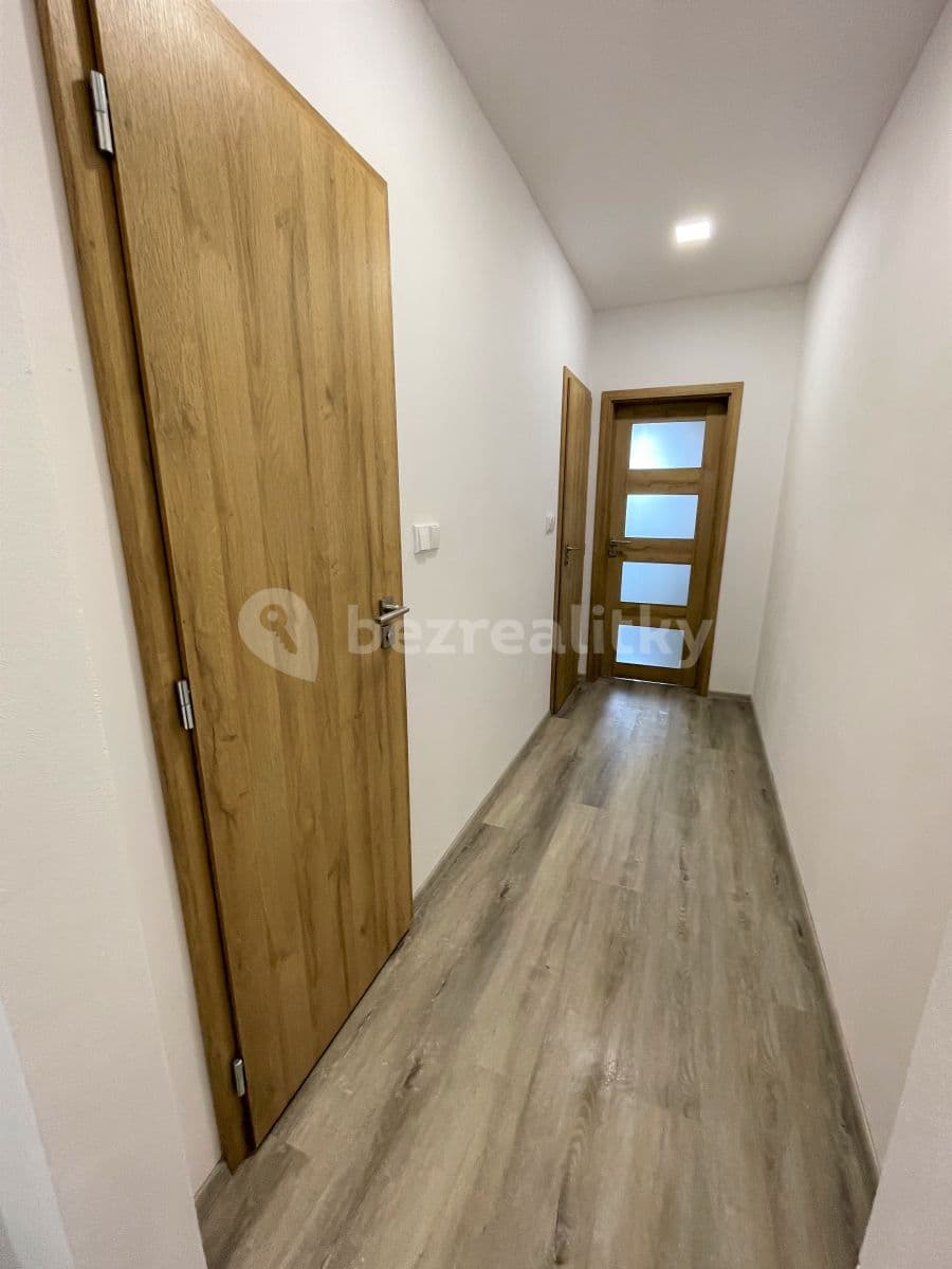 3 bedroom flat to rent, 61 m², Horská, Rožnov pod Radhoštěm, Zlínský Region 3 bedroom flat to rent, 61 m², Horská, Rožnov pod Radhoštěm, Zlínský Region