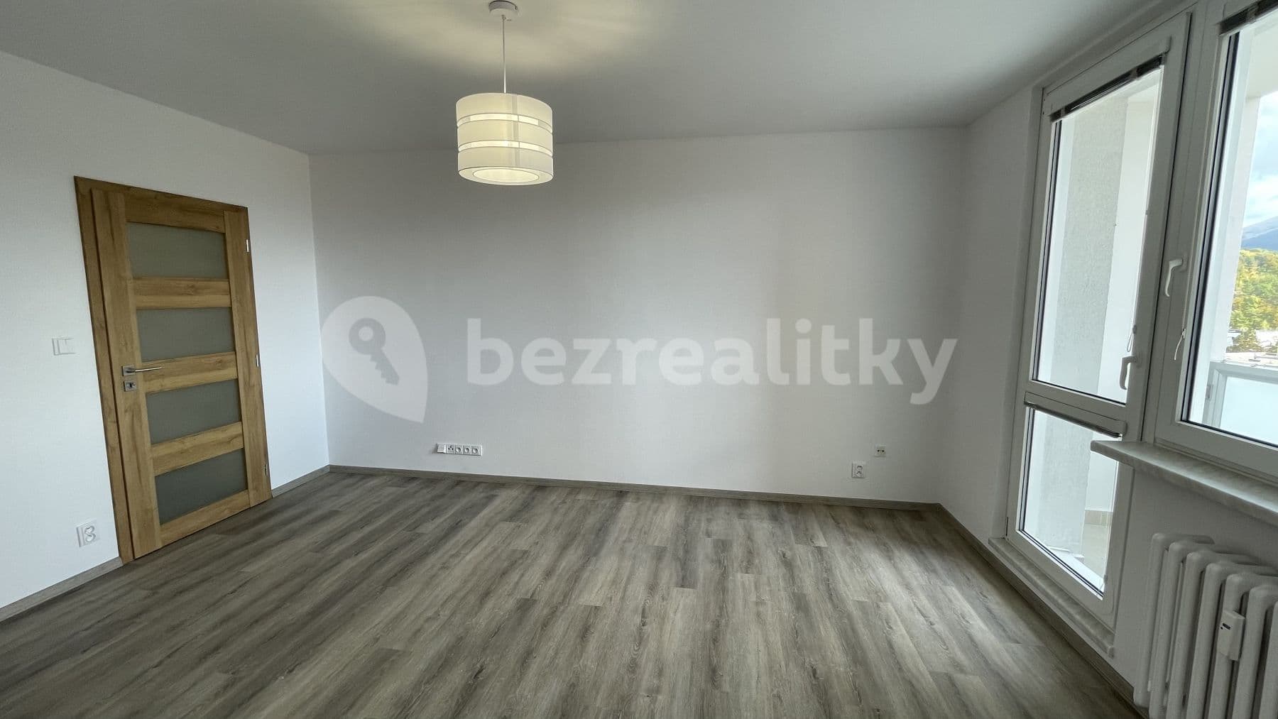 3 bedroom flat to rent, 61 m², Horská, Rožnov pod Radhoštěm, Zlínský Region 3 bedroom flat to rent, 61 m², Horská, Rožnov pod Radhoštěm, Zlínský Region
