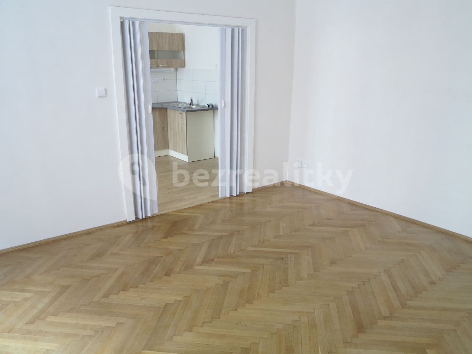 1 bedroom with open-plan kitchen flat to rent, 46 m², V Háji, Prague, Prague 1 bedroom with open-plan kitchen flat to rent, 46 m², V Háji, Prague, Prague