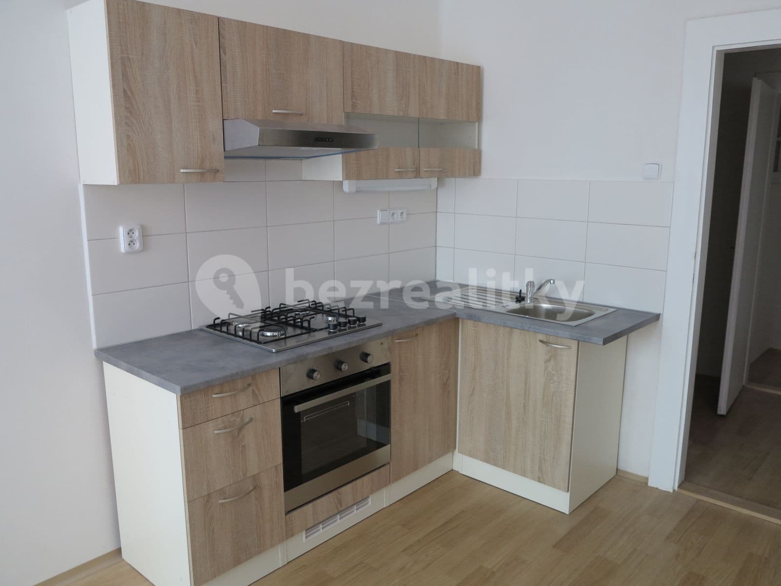1 bedroom with open-plan kitchen flat to rent, 46 m², V Háji, Prague, Prague 1 bedroom with open-plan kitchen flat to rent, 46 m², V Háji, Prague, Prague
