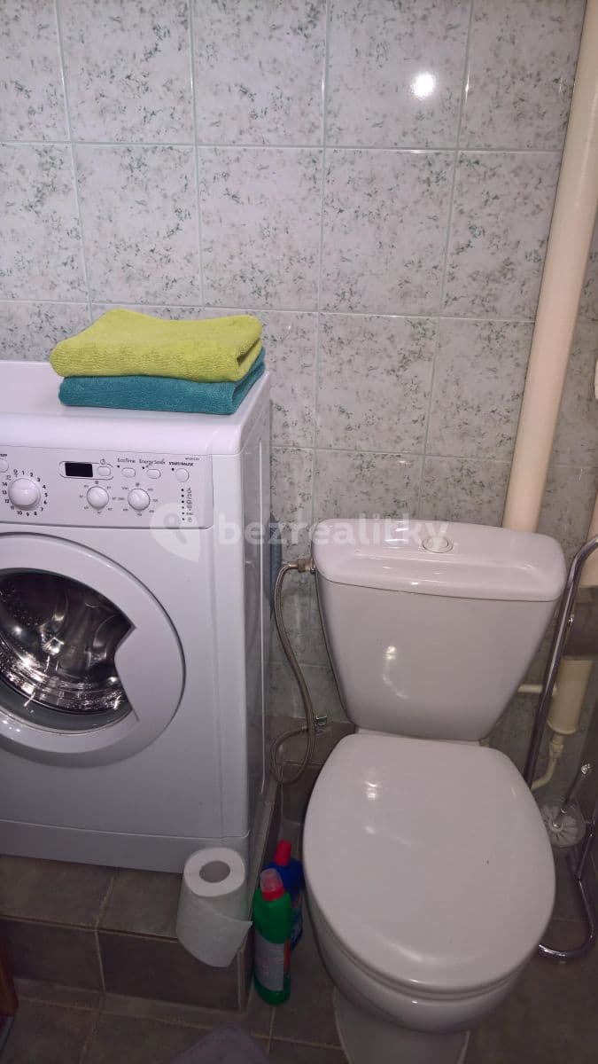 Small studio flat to rent, 28 m², Měchenická, Prague, Prague Small studio flat to rent, 28 m², Měchenická, Prague, Prague