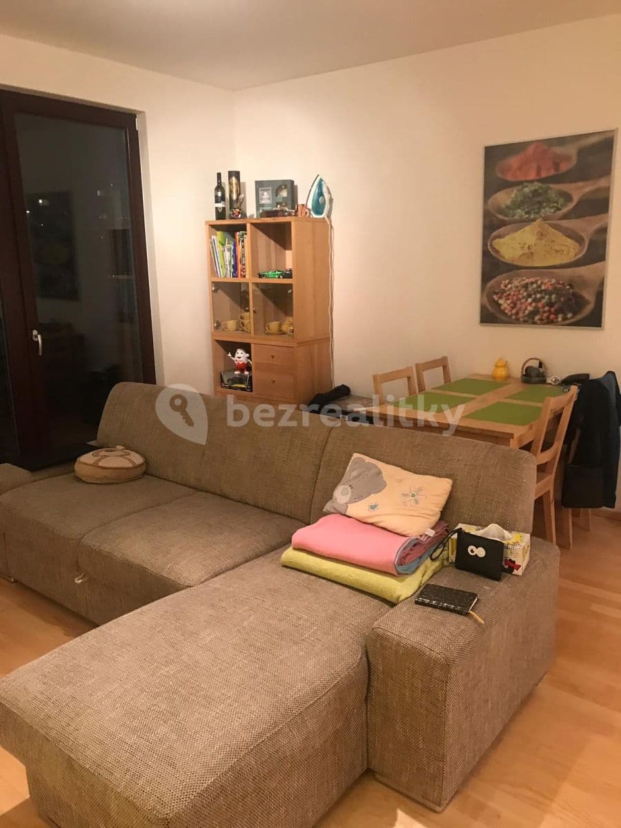 1 bedroom with open-plan kitchen flat to rent, 59 m², Loosova, Prague, Prague 1 bedroom with open-plan kitchen flat to rent, 59 m², Loosova, Prague, Prague