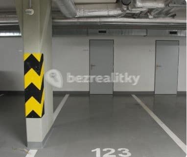 1 bedroom with open-plan kitchen flat to rent, 59 m², Loosova, Prague, Prague 1 bedroom with open-plan kitchen flat to rent, 59 m², Loosova, Prague, Prague