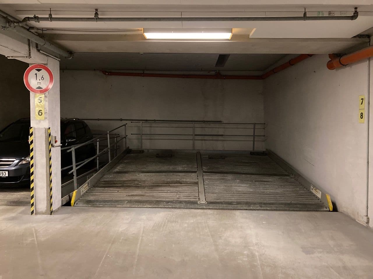 garage to rent, 12 m², Adamova, Prague, Prague garage to rent, 12 m², Adamova, Prague, Prague