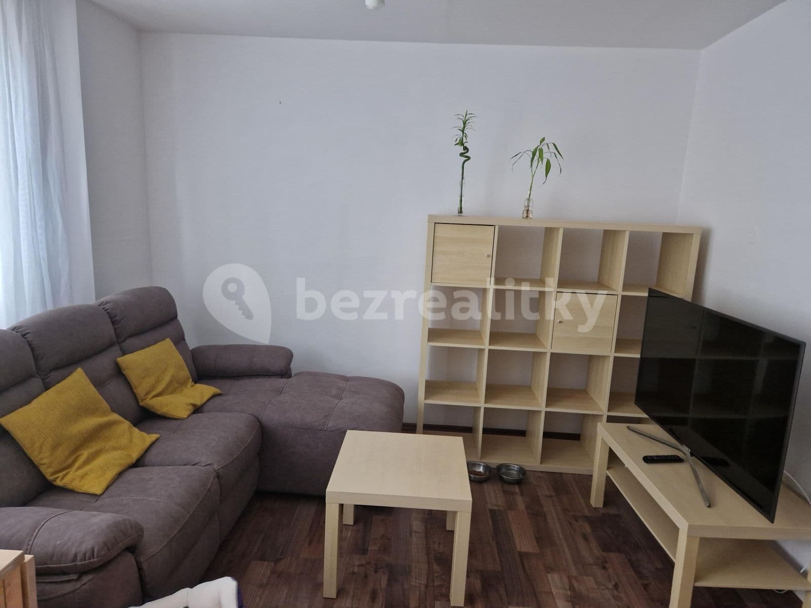 2 bedroom with open-plan kitchen flat to rent, 56 m², Svojšovická, Prague, Prague 2 bedroom with open-plan kitchen flat to rent, 56 m², Svojšovická, Prague, Prague