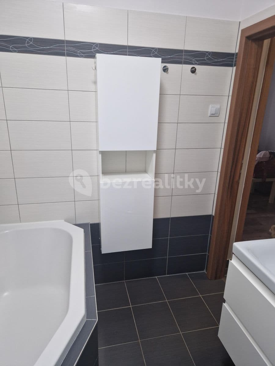 2 bedroom with open-plan kitchen flat to rent, 56 m², Svojšovická, Prague, Prague 2 bedroom with open-plan kitchen flat to rent, 56 m², Svojšovická, Prague, Prague