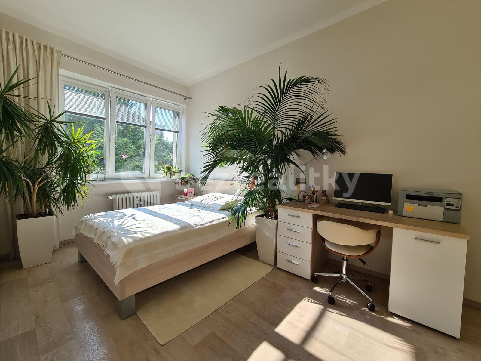 2 bedroom with open-plan kitchen flat to rent, 74 m², Počátecká, Prague, Prague 2 bedroom with open-plan kitchen flat to rent, 74 m², Počátecká, Prague, Prague