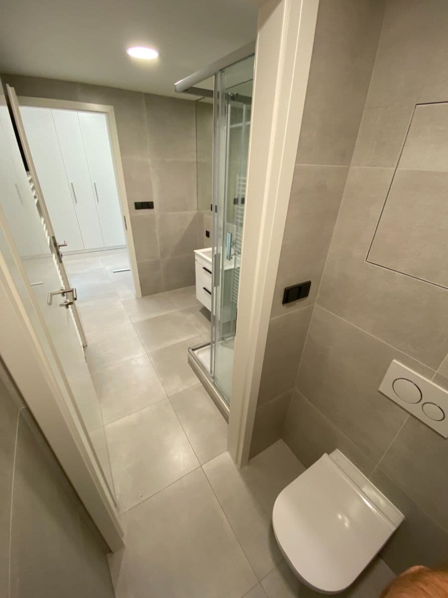 1 bedroom with open-plan kitchen flat to rent, 55 m², K Vltavě, Prague, Prague 1 bedroom with open-plan kitchen flat to rent, 55 m², K Vltavě, Prague, Prague