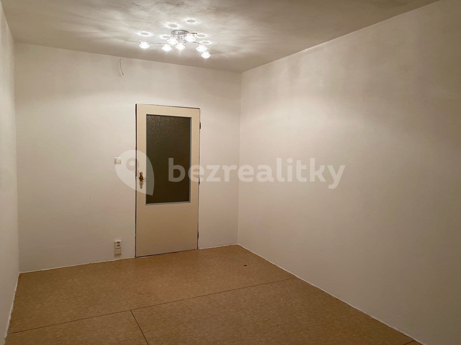 3 bedroom with open-plan kitchen flat for sale, 100 m², V Aleji, Poděbrady, Středočeský Region