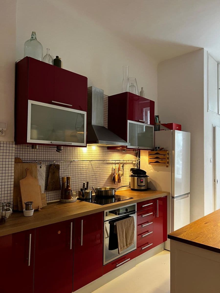 4 bedroom flat to rent, 135 m², U Havlíčkových sadů, Prague, Prague 4 bedroom flat to rent, 135 m², U Havlíčkových sadů, Prague, Prague