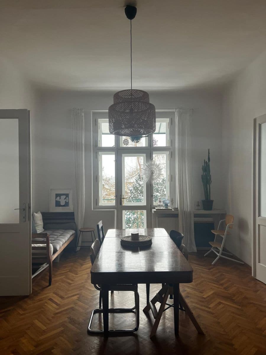 4 bedroom flat to rent, 135 m², U Havlíčkových sadů, Prague, Prague 4 bedroom flat to rent, 135 m², U Havlíčkových sadů, Prague, Prague