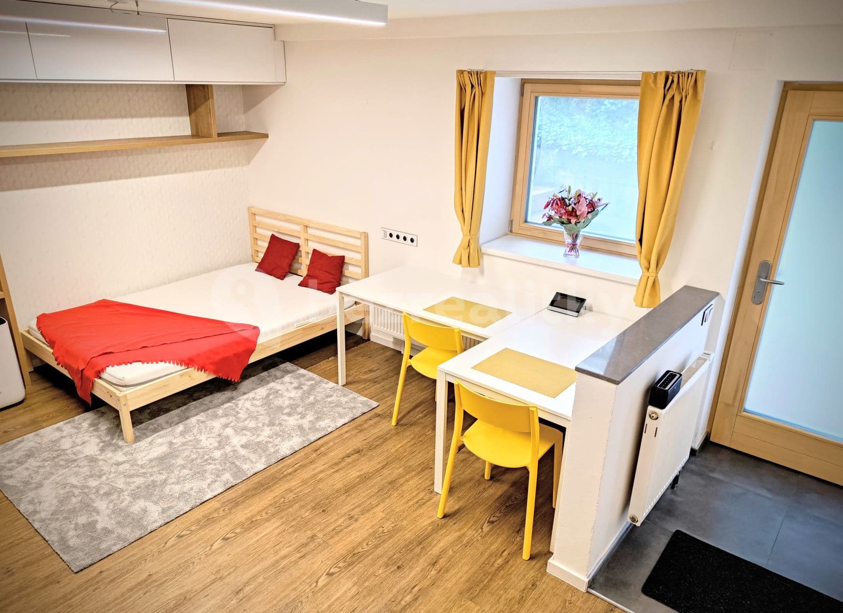 Studio flat to rent, 27 m², U Albrechtova vrchu, Prague, Prague Studio flat to rent, 27 m², U Albrechtova vrchu, Prague, Prague