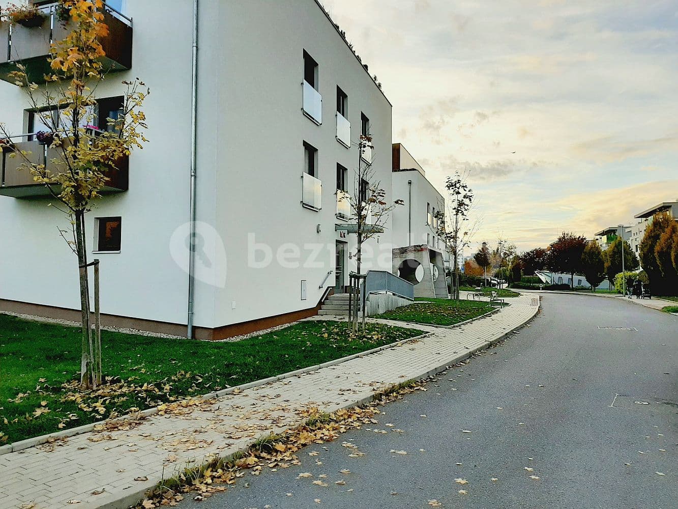 2 bedroom with open-plan kitchen flat to rent, 84 m², Nepomuckých, Prague, Prague 2 bedroom with open-plan kitchen flat to rent, 84 m², Nepomuckých, Prague, Prague