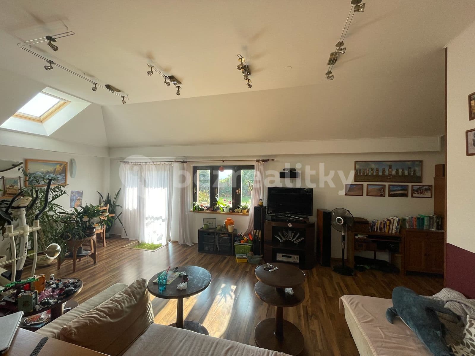 house to rent, 180 m², Na Výsluní, Králův Dvůr, Středočeský Region house to rent, 180 m², Na Výsluní, Králův Dvůr, Středočeský Region