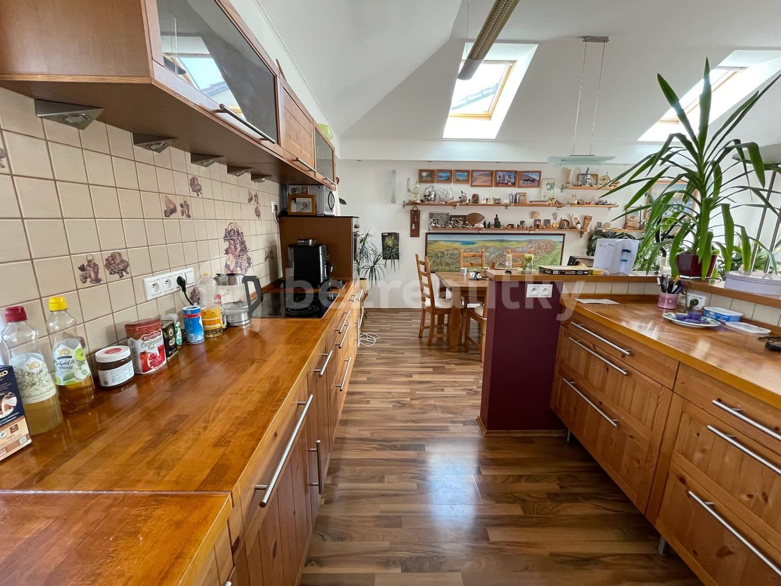 house to rent, 180 m², Na Výsluní, Králův Dvůr, Středočeský Region house to rent, 180 m², Na Výsluní, Králův Dvůr, Středočeský Region