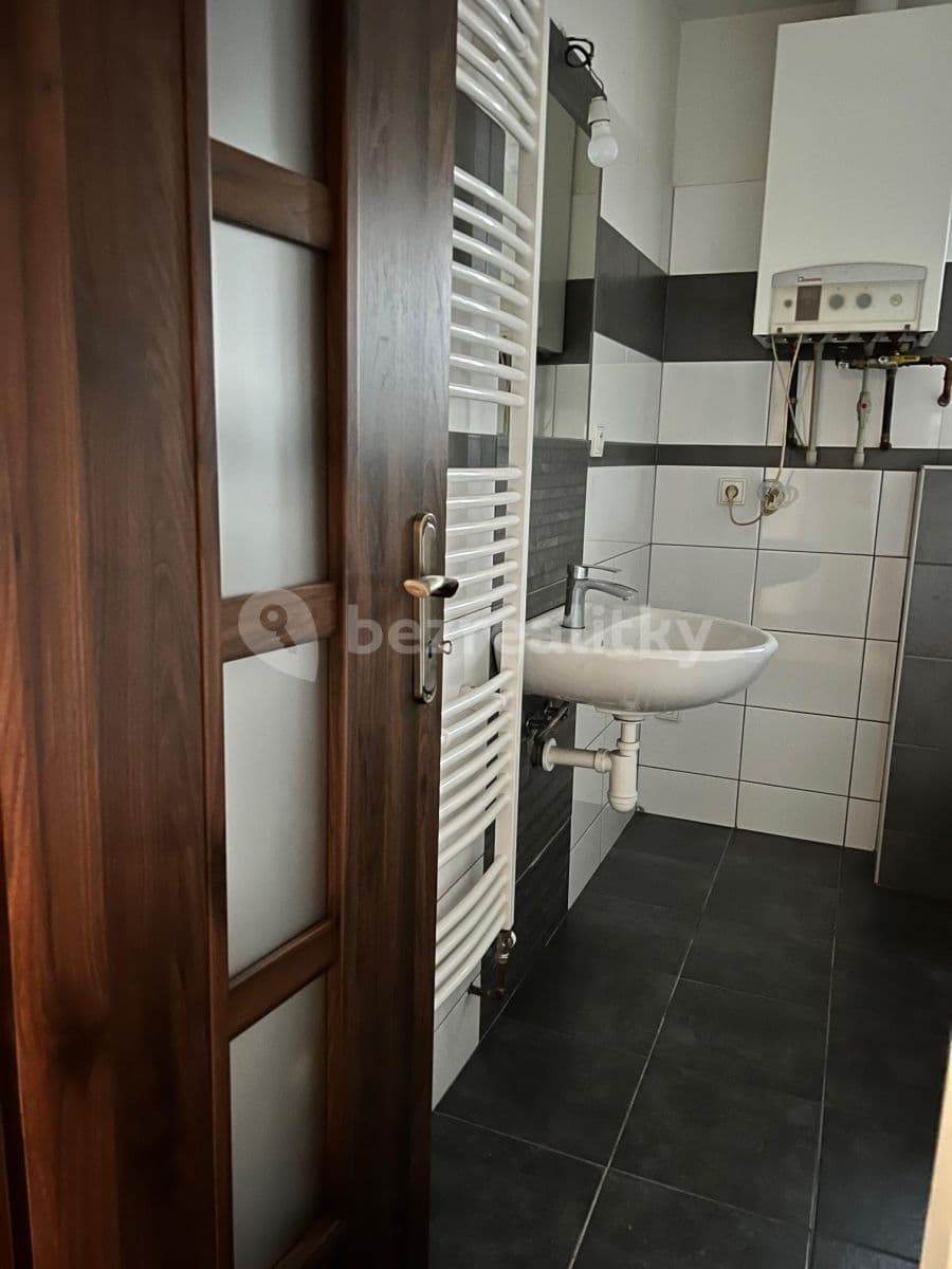 1 bedroom flat to rent, 45 m², 28. října, Ostrava, Moravskoslezský Region 1 bedroom flat to rent, 45 m², 28. října, Ostrava, Moravskoslezský Region