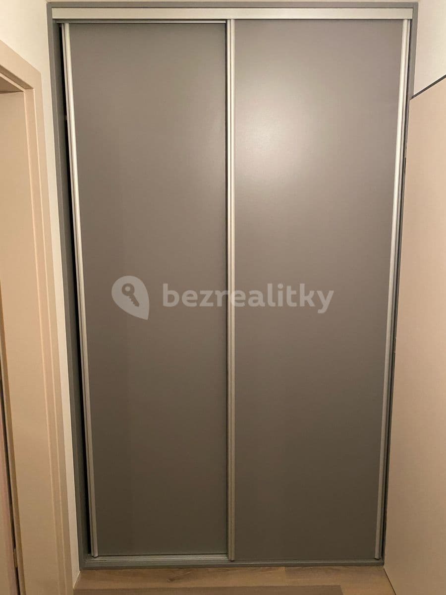 Studio flat to rent, 37 m², Čerpadlová, Prague, Prague Studio flat to rent, 37 m², Čerpadlová, Prague, Prague